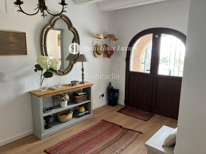 Foto b04acf0c-e161-42c6-a2c0-00c70e29634f. Chalet en El Montgó Dénia