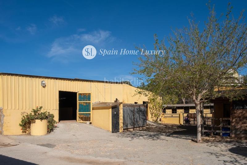 Foto 71bc48d4-4b41-4162-bb63-14d8db5090e6. Chalet en Centro Bétera