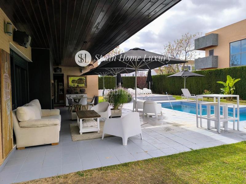 Foto 41822ea2-e7a4-4571-81b9-bab23d3fa813. Chalet en Torre en Conill-Cumbres de San Antonio Bétera