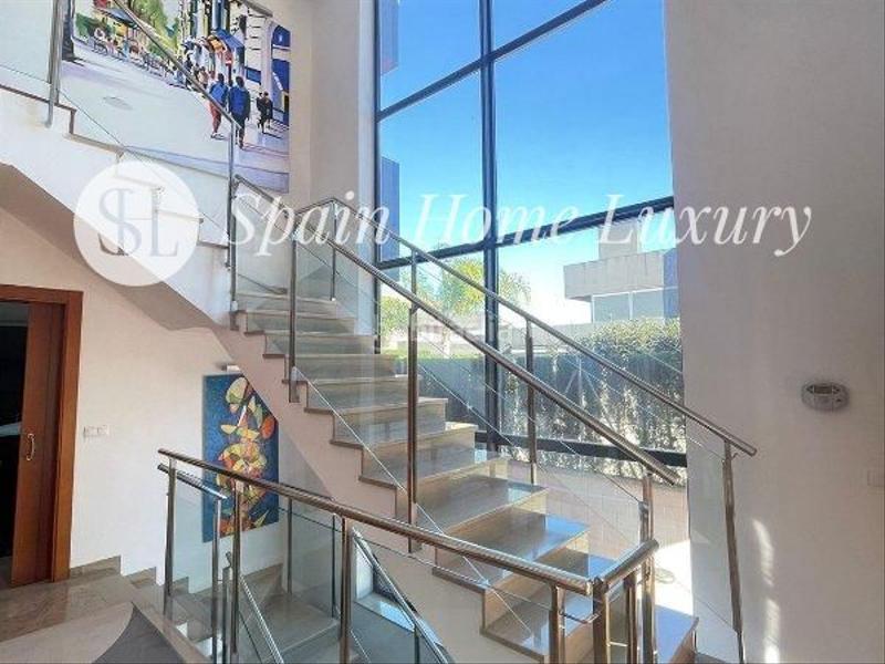 Foto eba7ea11-b986-4854-a555-e73203fcf22b. Chalet en Torre en Conill-Cumbres de San Antonio Bétera