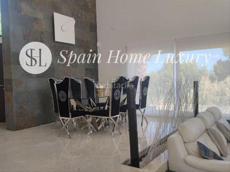 Foto 8af2c6f7-6d72-4a20-8791-971dd42abe83. Xalet amb aparcament piscina a Gilet