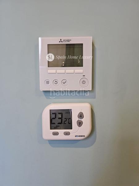 Foto 1a1a0b3f-ac8f-4c6e-838f-c74d317425b7. Edifici a Sant Francesc Valencia