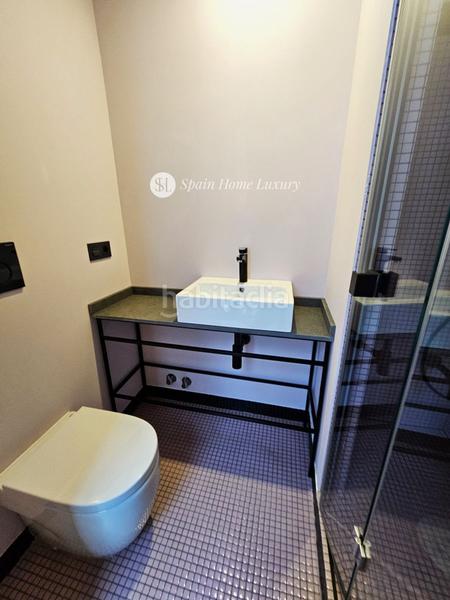 Foto d4eab6d5-cbe7-42ce-81a5-e13cb0633cf7. Edifici a Sant Francesc Valencia