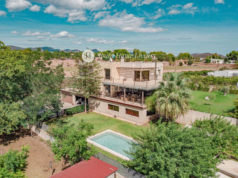 Foto 664b4069-0c63-4811-ac35-5b619df92b42. Chalet en Centro Bétera