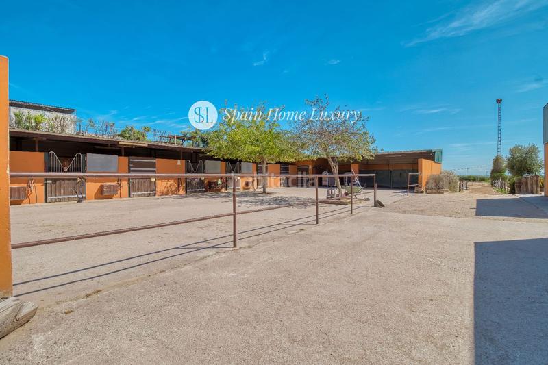 Foto 85565bef-efe8-4aa8-a840-e1b501e426bb. Chalet en Centro Bétera