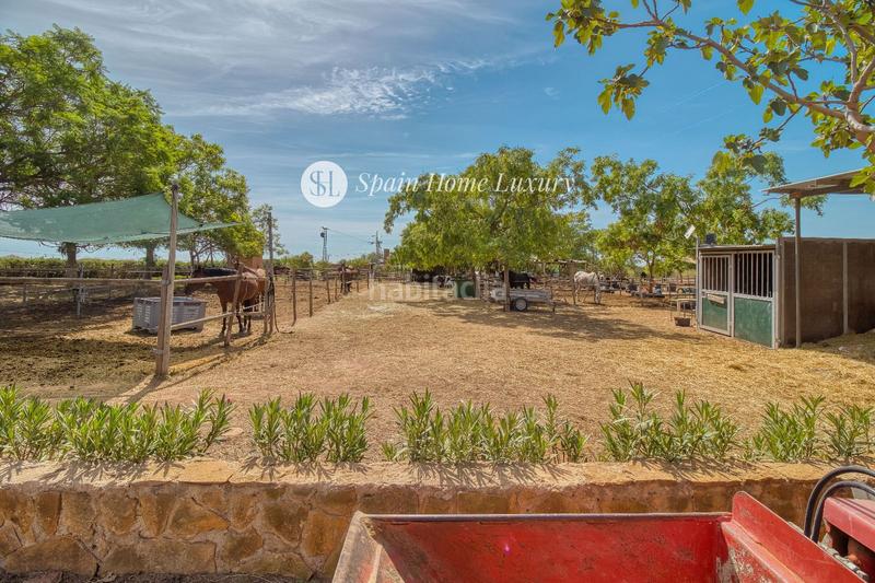 Foto e2fadb3b-f593-4cef-9b7c-997134663fcf. Chalet en Centro Bétera