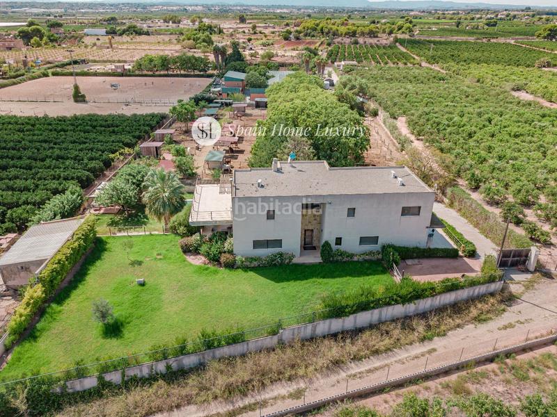 Foto e2fdae46-b24c-4f09-b509-7e7764867ea0. Chalet en Centro Bétera