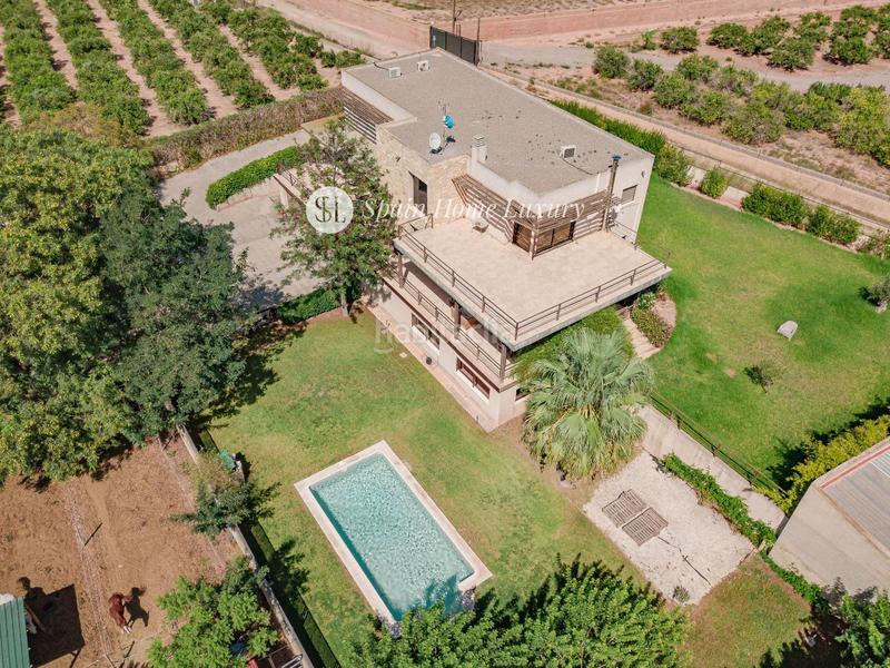 Foto f492843f-30f0-4356-a688-d65fae897fc3. Chalet en Centro Bétera