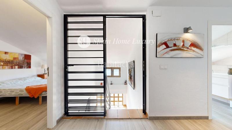 Foto 545e42b8-37e3-4bf4-9ad7-47e46216217c. Xalet amb piscina a Godelleta