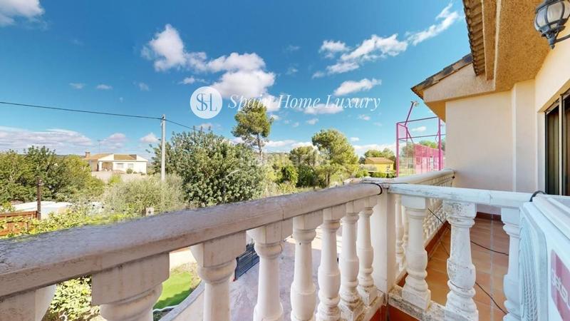 Foto 612ffeef-d598-4d24-82b5-1137c3ce91c9. Xalet amb piscina a Godelleta