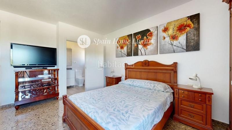 Foto 637c1105-010e-4d84-8de3-1c13f8a88de0. Xalet amb piscina a Godelleta