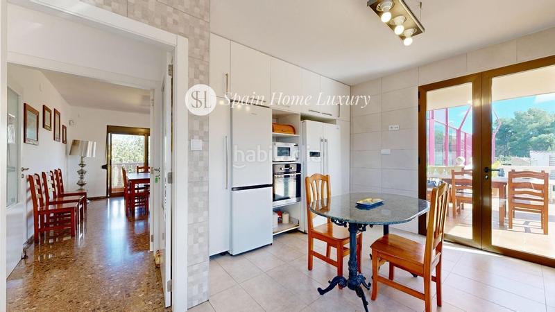 Foto 6ed3057f-b6f0-4f35-8288-3e44a71df078. Xalet amb piscina a Godelleta