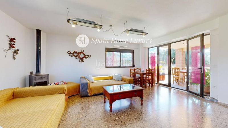 Foto 70e189e2-60a1-4226-808b-749c6ad3b512. Xalet amb piscina a Godelleta