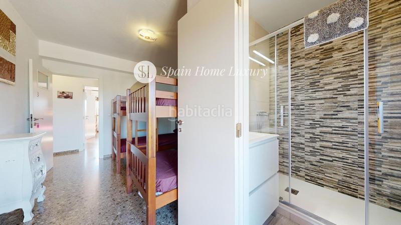 Foto ab24317e-d303-47a7-97fc-90865ff1f96f. Xalet amb piscina a Godelleta