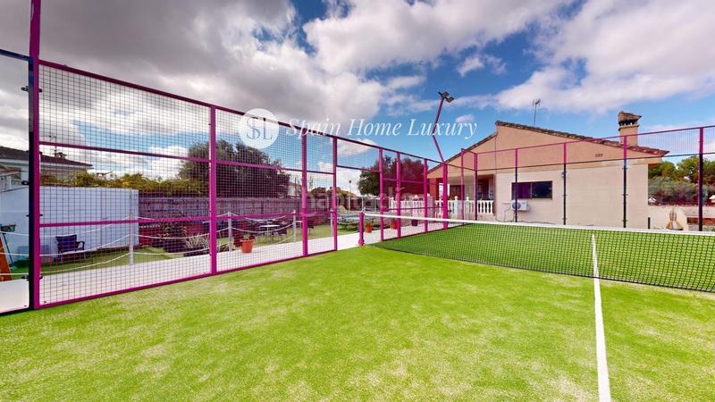 Foto b8f104ac-691c-4cac-ba66-eee937d250b4. Xalet amb piscina a Godelleta