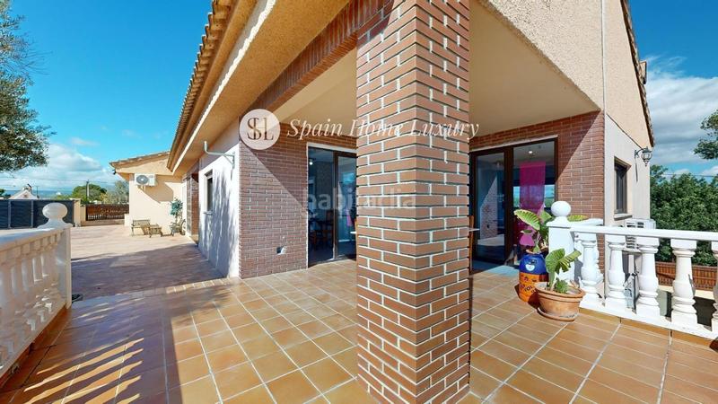 Foto bc847334-0b5b-44a3-a920-dec5e0eee216. Xalet amb piscina a Godelleta