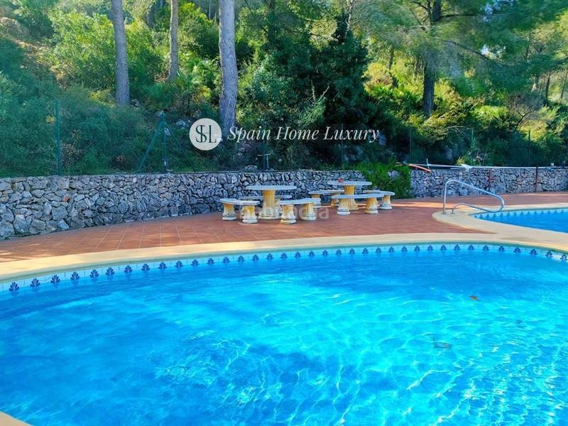 Foto c38393a4-3d6e-447e-8b9c-a0685e6a1964. Casa adossada amb aparcament piscina a Pedreguer