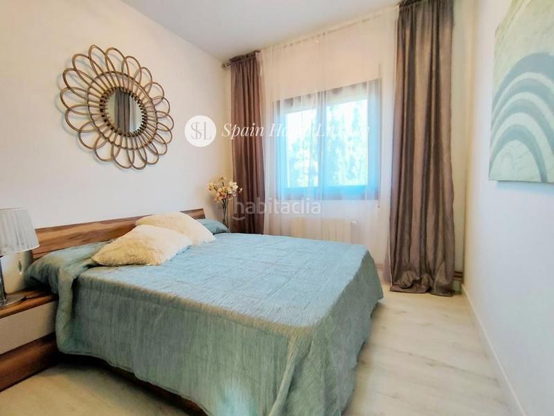 Foto fb68dc3d-2f32-4815-a02f-b69757970173. Casa adossada amb aparcament piscina a Pedreguer