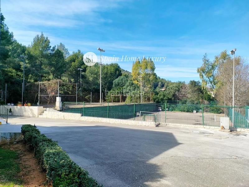 Foto fcb14de5-7241-40f3-be3a-23ec693c9f55. Casa adossada amb aparcament piscina a Pedreguer