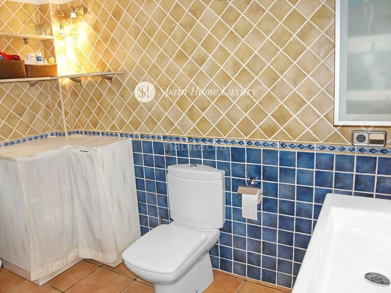 Foto 16d6c65c-4aec-495c-9784-42f50d0c751d. Chalet con piscina in El Montgó Dénia