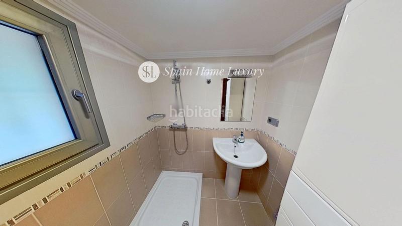 Foto d6e3a8f9-a30e-402d-926c-fd79c497b8fc. Chalet con piscina in El Montgó Dénia