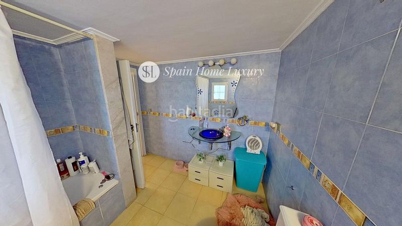 Foto dac60b90-adcb-4955-b0db-f9d8c3082b98. Chalet con piscina in El Montgó Dénia