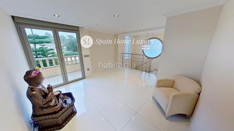 Foto dfe1dcb5-3021-45a6-9d9b-69eb0f102e29. Chalet con piscina in El Montgó Dénia