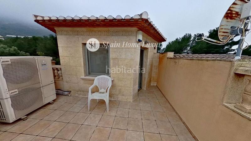 Foto e3c3c5b9-fc7f-4739-8a15-26d9a6aac097. Chalet con piscina in El Montgó Dénia