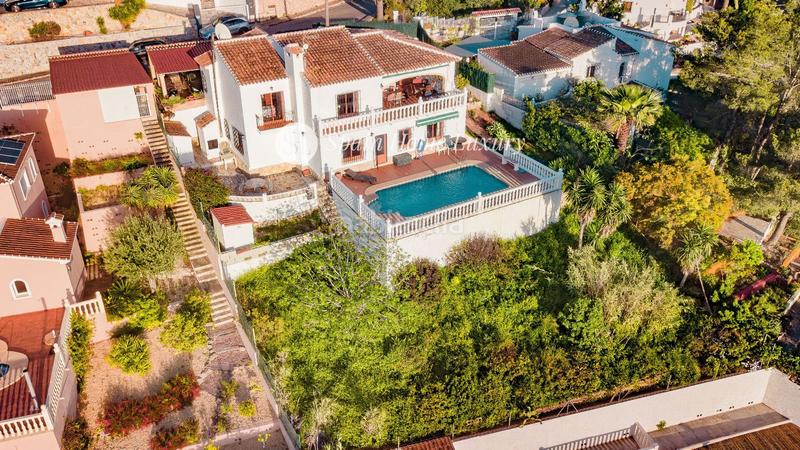 Foto 5d449329-bdca-40e3-aadc-3eb71d550e9c. Chalet avec piscine dans Partida Comunes-Adsubia Xàbia