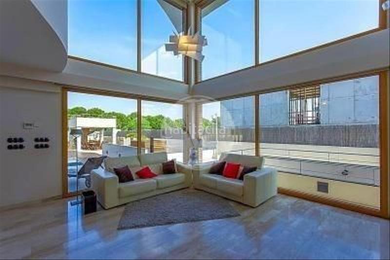 Foto bd8e489f-236f-4e54-b6c9-2c4642169780. Chalet en Torre en Conill-Cumbres de San Antonio Bétera