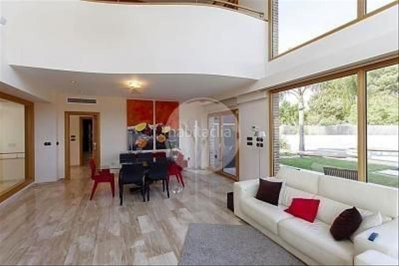 Foto e5ad7d81-f2c7-4d27-9170-3e31f64f90f1. Chalet en Torre en Conill-Cumbres de San Antonio Bétera