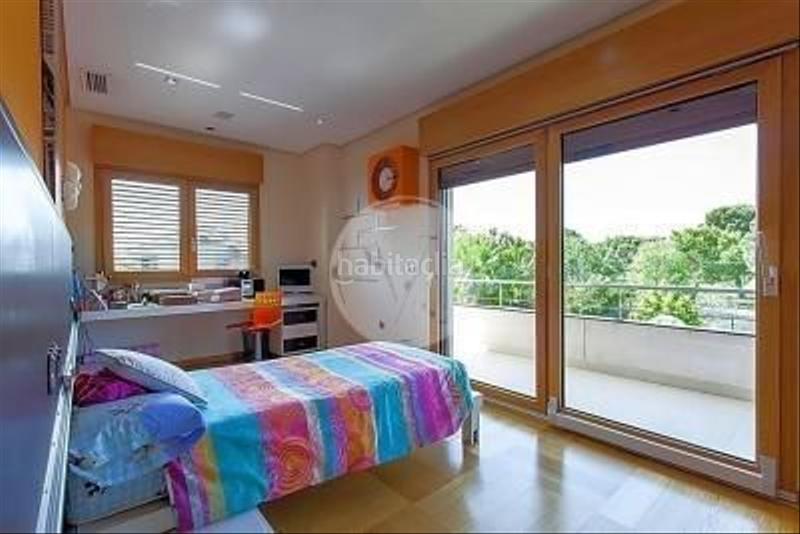 Foto f3809ab7-d2e0-4d41-9c38-5b1c95c46098. Chalet en Torre en Conill-Cumbres de San Antonio Bétera