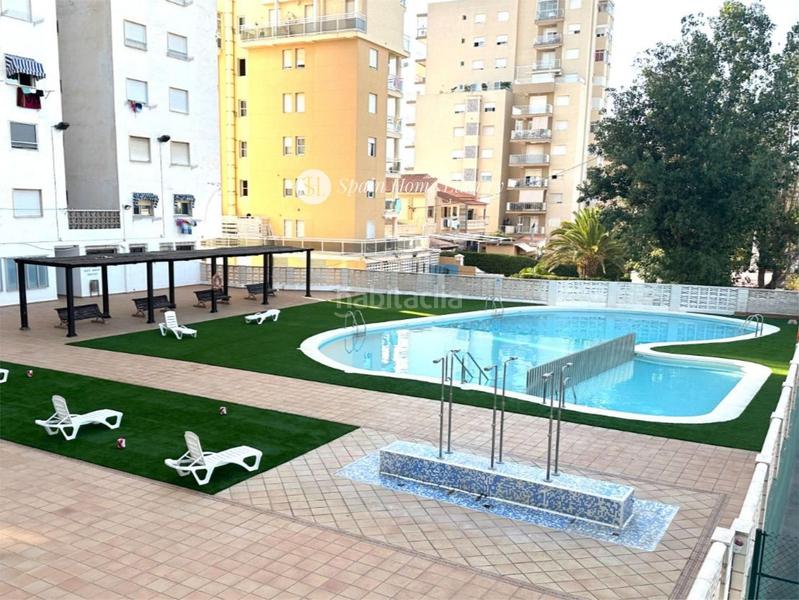 Foto 7ad4ff9b-a6db-4c6f-9ac2-19f4125522af. Piso en Playa de Gandía Gandia
