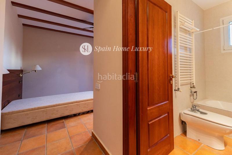 Foto 2132976f-8938-430e-8cca-4ef365a650f7. Chalet en Centro Bétera