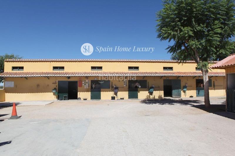 Foto 651214c9-1eb9-41a9-9310-b30e8ca51226. Chalet en Centro Bétera