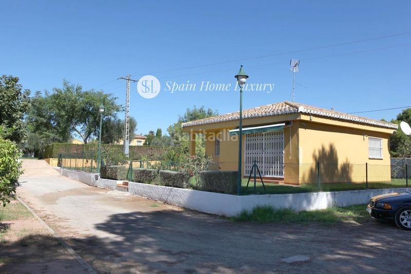 Foto 83d40360-8d20-406c-8e18-57cbcc8ccbcd. Chalet en Centro Bétera