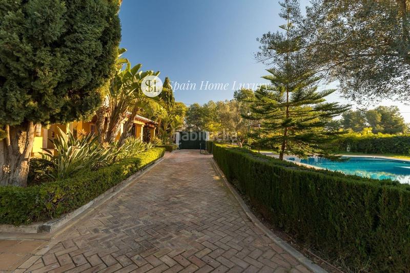 Foto 868f73b3-023a-4910-a448-a2fe18bad156. Chalet en Centro Bétera