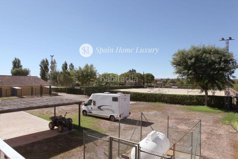 Foto b9a387a2-5120-4102-b82a-3688592d9fcb. Chalet en Centro Bétera