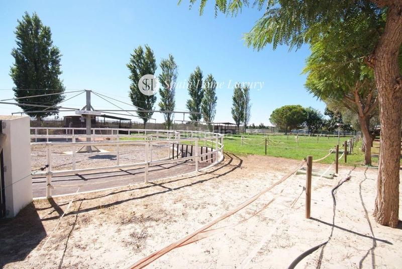 Foto c2c9ed05-4e2b-4112-8057-d26c15d17722. Chalet en Centro Bétera