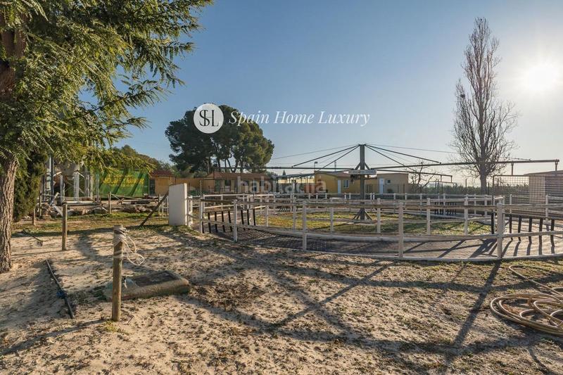 Foto de197c7b-edb9-468d-b3bb-9ae3f5ebad2e. Chalet en Centro Bétera