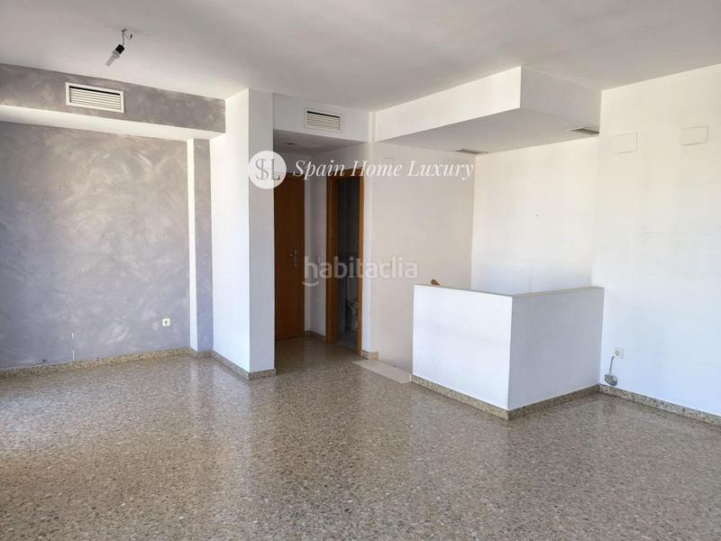 Foto c5aa4a79-6536-4f44-a9bc-195e820eacbb. Miete zweistöckige wohnung mit parking pool in Valterna Paterna