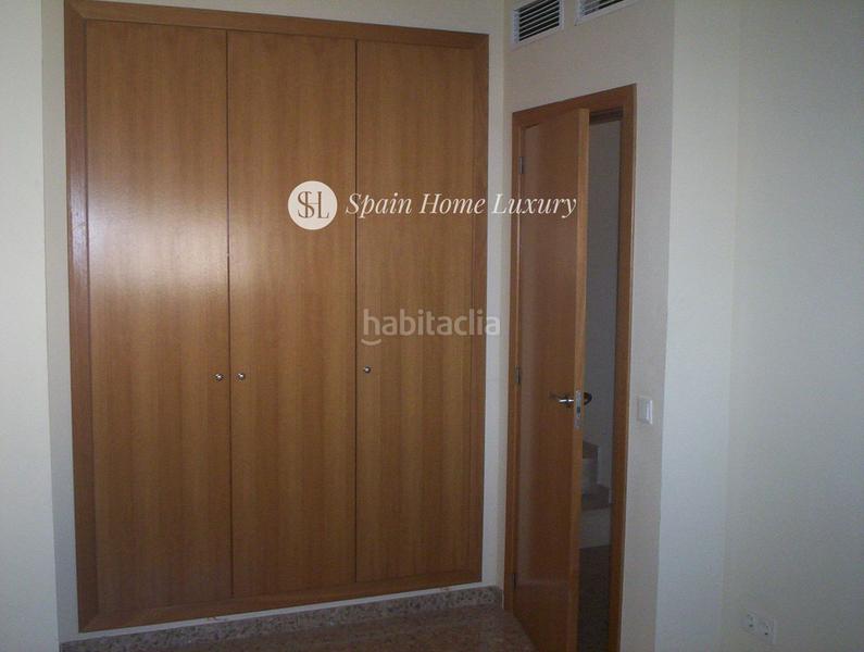 Foto 0bf21fe5-7983-483e-aae1-77af6914997b. Rent duplex with parking pool in Valterna Paterna