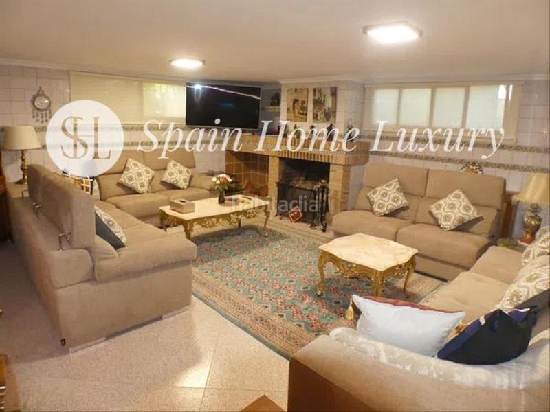 Foto a9a76813-66c9-4197-b689-2b3437b844e0. Chalet en Casas Verdes Paterna