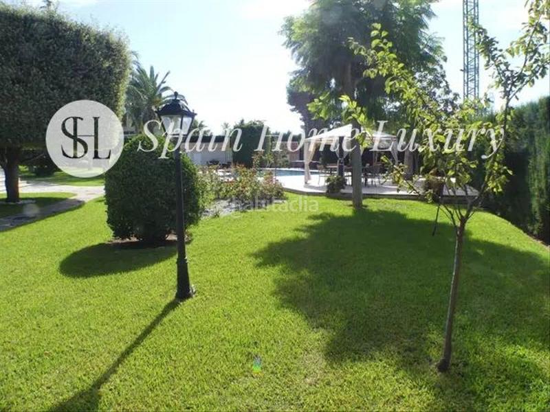Foto a9a8757d-7d72-432d-a645-8277938e5c5a. Chalet en Casas Verdes Paterna