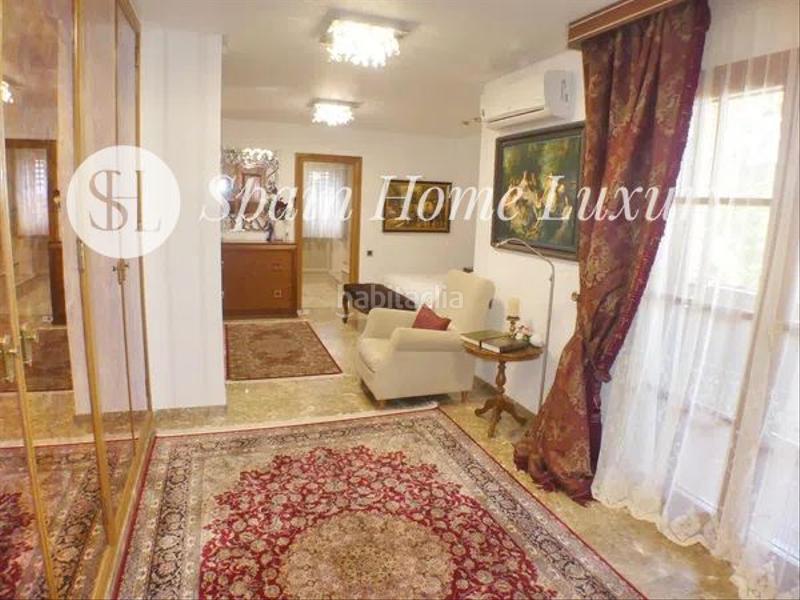 Foto ca2fbfb3-ba44-465d-b56a-aeada5855828. Chalet en Casas Verdes Paterna