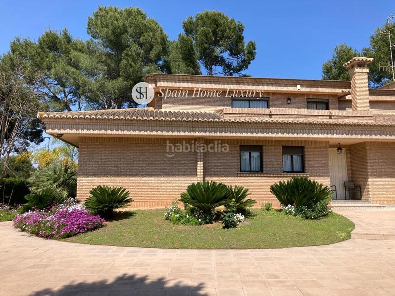 Foto 0d75a838-bdf6-4f69-946c-03f50c22b443. Xalet amb aparcament piscina a Gallipont Pobla de Vallbona (la)