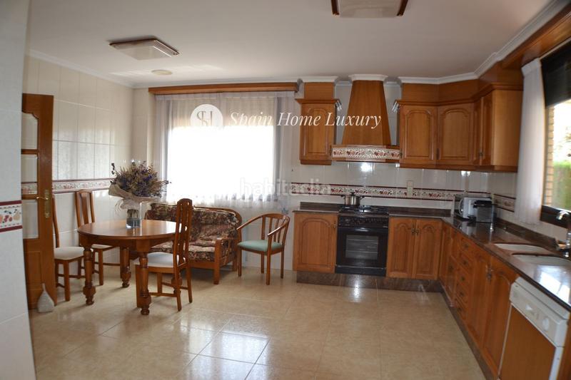 Foto 844317a4-8cf4-4f29-b5dc-c607636ebde5. Xalet amb aparcament piscina a Gallipont Pobla de Vallbona (la)