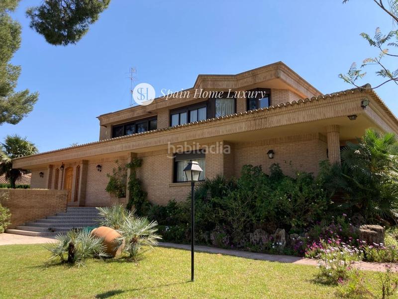 Foto 9d65e1ae-8a1f-4f80-9717-f0f71c6580c1. Xalet amb aparcament piscina a Gallipont Pobla de Vallbona (la)