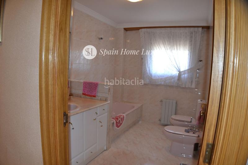 Foto c5bfad51-f165-4f98-ad5d-b049d72ef677. Xalet amb aparcament piscina a Gallipont Pobla de Vallbona (la)