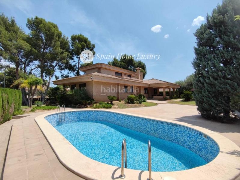 Foto d67a2e9d-a0e3-4732-bee8-57669b5437ba. Xalet amb aparcament piscina a Gallipont Pobla de Vallbona (la)